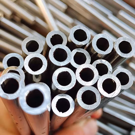Petit tube sans couture d'acier inoxydable de précision pour le médical